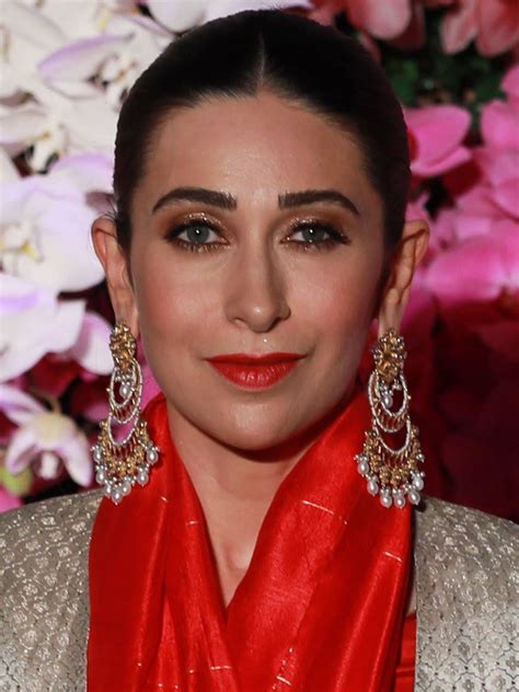 karisma kapoor height|karishma kapoor recent photos.